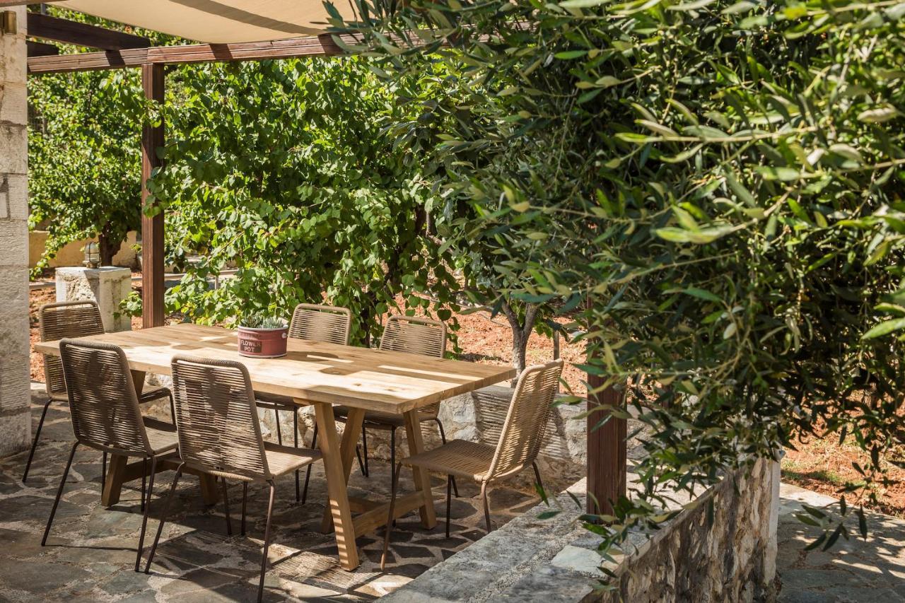 Ploes Luxury Cottages Pesadha ภายนอก รูปภาพ