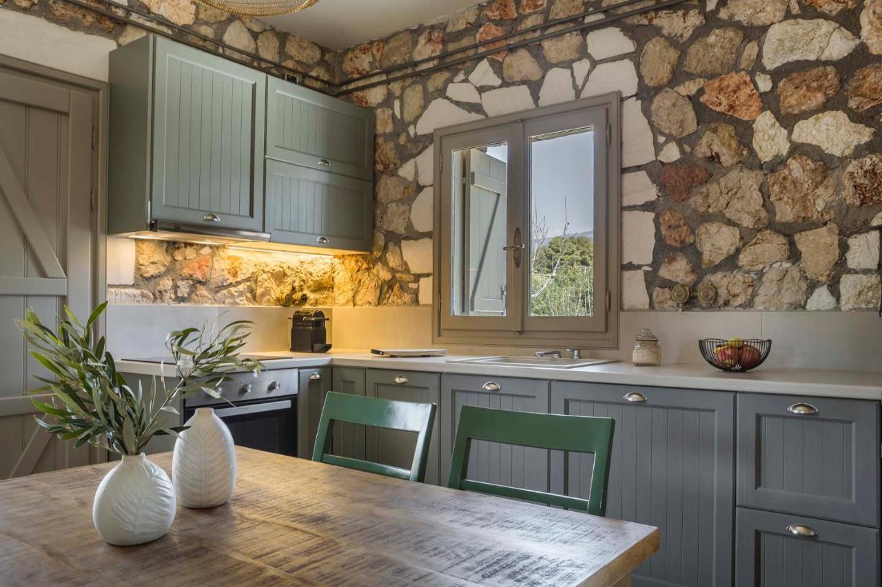 Ploes Luxury Cottages Pesadha ภายนอก รูปภาพ