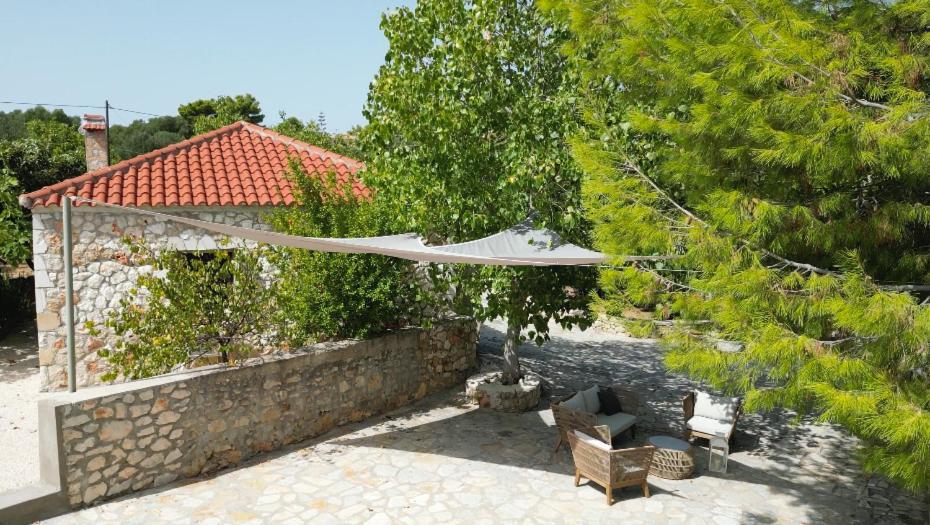 Ploes Luxury Cottages Pesadha ภายนอก รูปภาพ